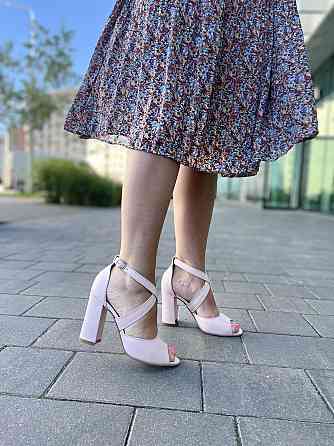 Nivelle Босоніжки жіночі NIVELLE 1815/9510-9544 пудра (літо, шкіра натуральна) (3698) 36р.38р.3 Коломия