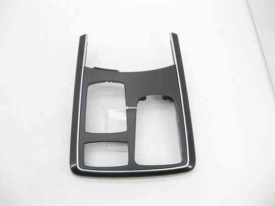 Mercedes-Benz  A1666800803 2A17 Декоративна накладка підлокітника з прорізами під кнопки та джойстик ML/GLE W166 GLE Coupe C292 GL/GLS X166 Одеса