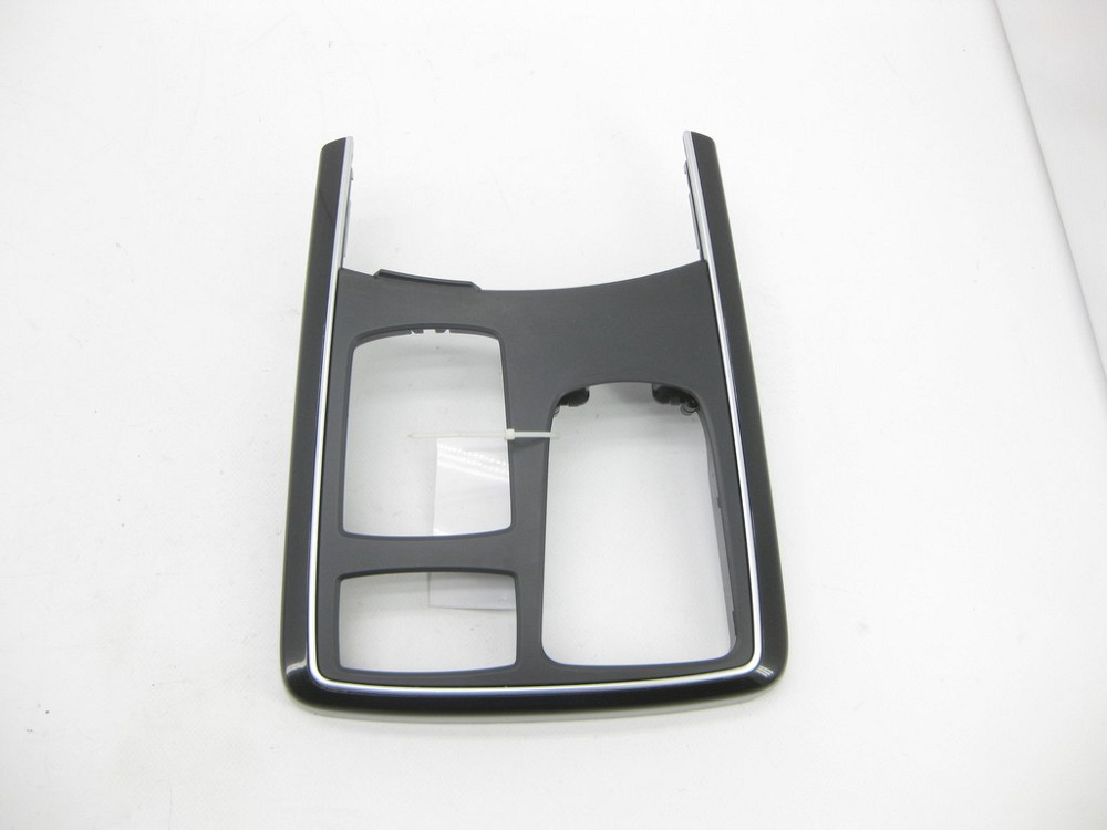 Mercedes-Benz  A1666800803 2A17 Декоративна накладка підлокітника з прорізами під кнопки та джойстик ML/GLE W166 GLE Coupe C292 GL/GLS X166 Одесса - изображение 1