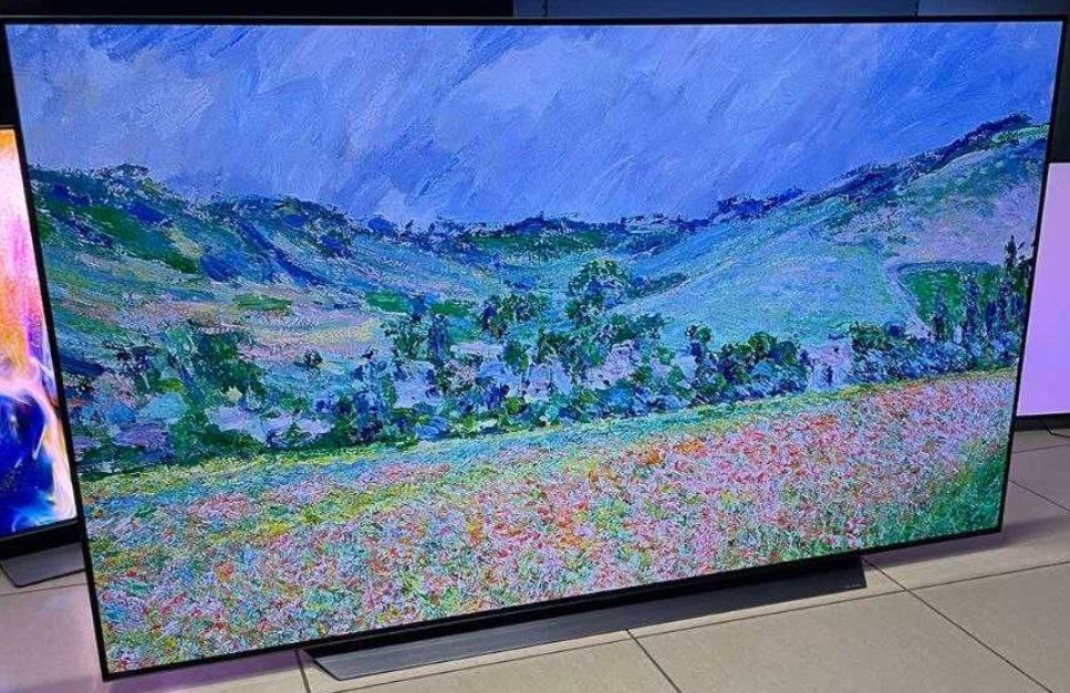 Телевизор Безрамный: 83