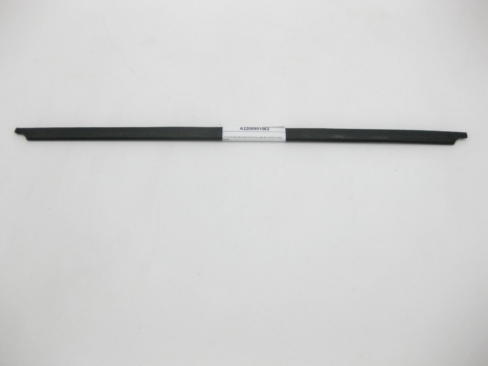Mercedes-Benz  A2206901062 Ущільнювальна гумка внизу задніх правих дверей short S-Class W220 Одеса - фото 1