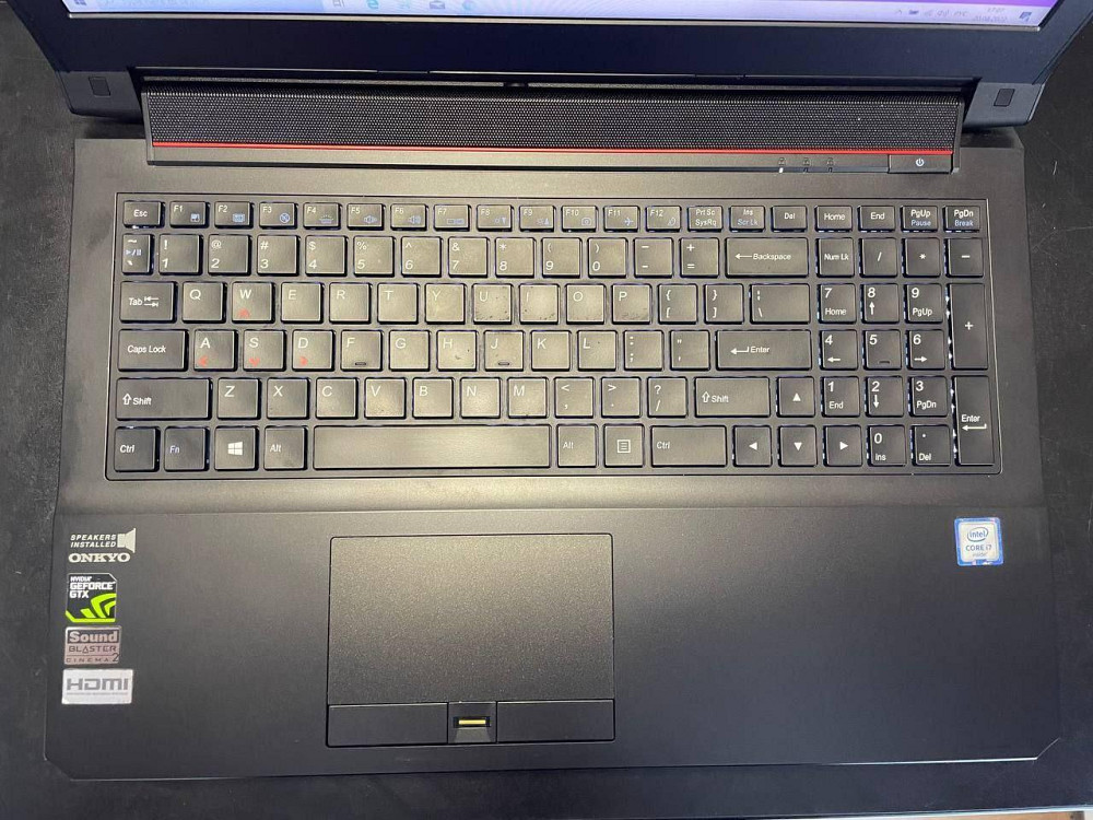 Ігровий ноутбук Sager б/у стан гарний Київ - фото 2