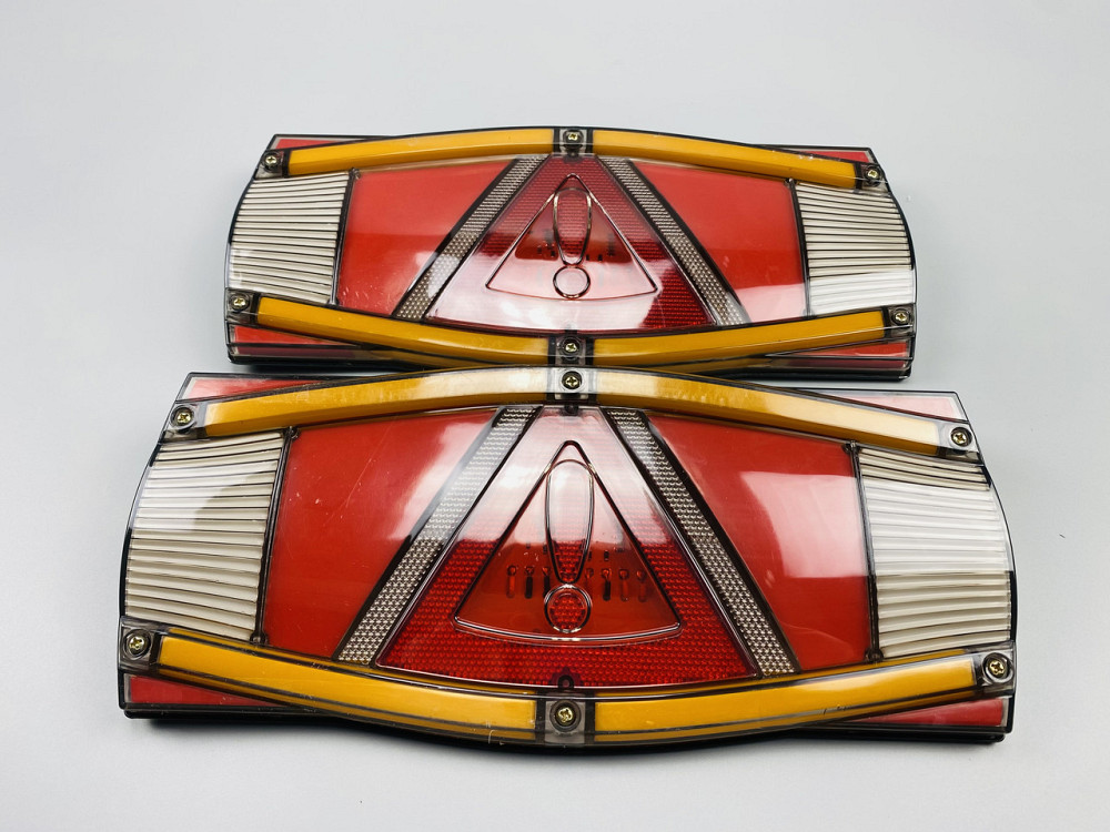 Задні світлодіодні ліхтарі зі стрілками для вантажівки, система освітлення для вантажівки, комбінована фара Мукачево - фото 6