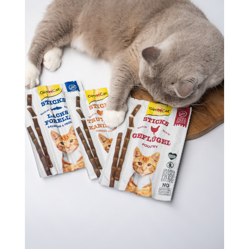 Ласощі GimCat для котів палички з лососем та фореллю 4 шт по 5 г Київ - фото 3