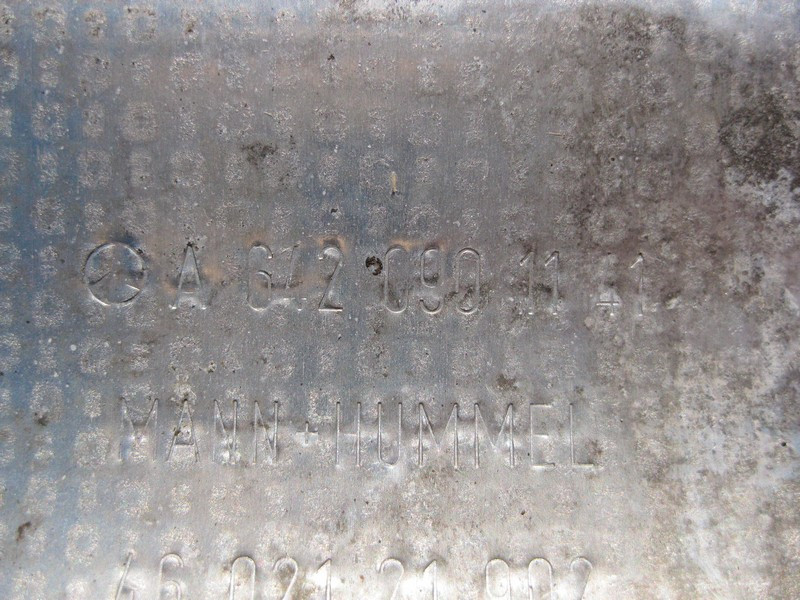 Mercedes-Benz  A6420901141 Кронштейн - захисний екран лівого повітряного фільтра двигуна OM642 V6 3.0 cdi S-Class W221 E-Class W211 Одеса - фото 3