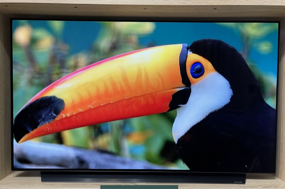 Телевизор: LG QLED 55