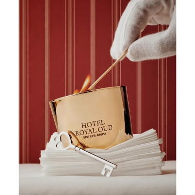 Ароматическая свеча Sister's Aroma Hotel Royal Oud 150 г (4820227786152) Винница - изображение 3