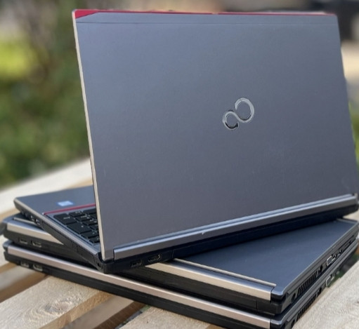 Ноутбук Fujitsu E756/i7-6600U / 16Gb. / SSD 256Gb. / 15.6