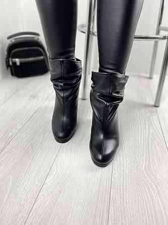 Injers Черевики жіночі INJERS чорні натуральна шкіра зима висота 13,5см каблук 8см (2894) 38р.3 Коломия