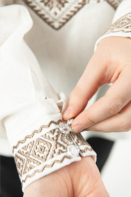 Вышиванка для мальчиков с длинным рукавом льняная, молочная, топ Киев - изображение 3