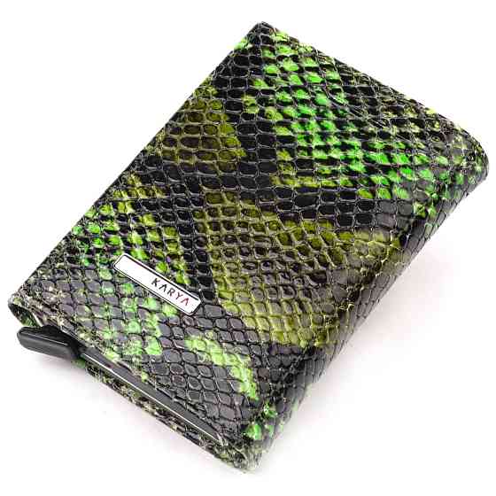 Лакована візитниця з натуральної фактурної шкіри під змію KARYA 20987 Зелений Київ