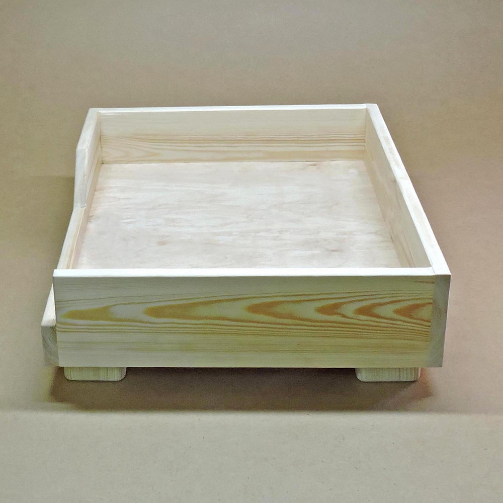 Лежак деревянный для собаки 