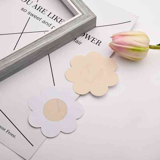 Украшния на груди Ромашки 75 мм бежевий Київ