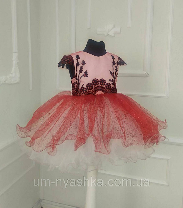 Пышное красно-бордовое платье с блеском на годик на 1-2 года Кривой Рог - изображение 1