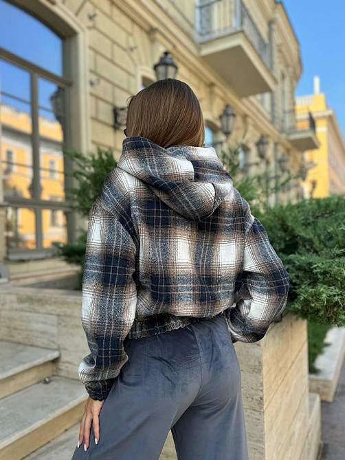 Жіноча кофта в клітинку на блискавці з капюшоном котон Коричневий, 42/44 Одеса - фото 3