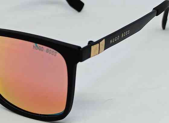 Брендовые очки мужские оранжевые зеркальные в черной матовой оправе. Киев