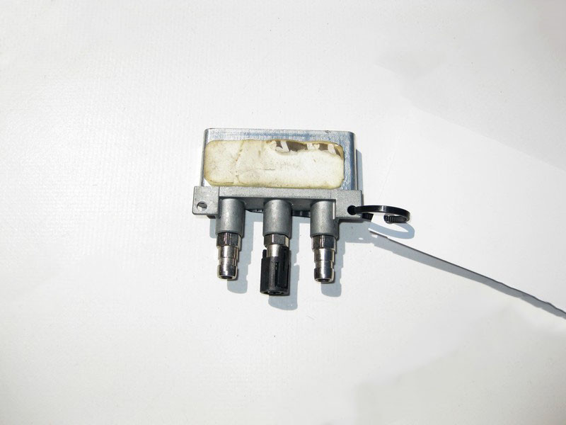 Mercedes-Benz  A2038270442 Антенний розгалужувач CLS C219 E-class W211 C-class W203 CLK Coupe C209 CL C215 S-class short W220 SL R230 Maybach 57 S W24 Одеса - фото 2