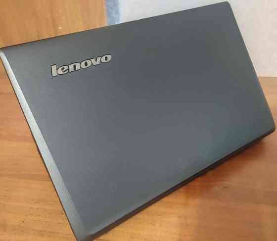 Ноутбук быстрый : Lenovo 15.6