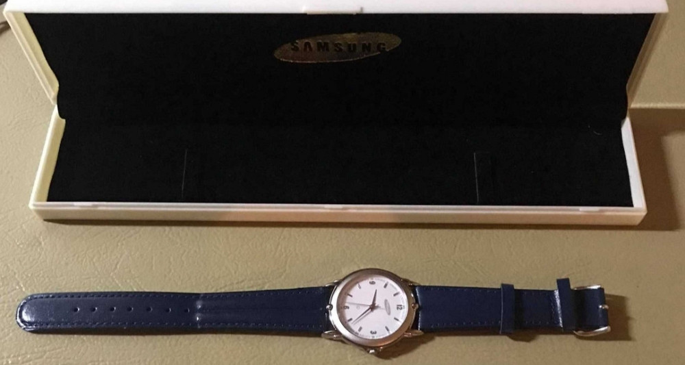 Наручные часы: Samsung Киев - изображение 1