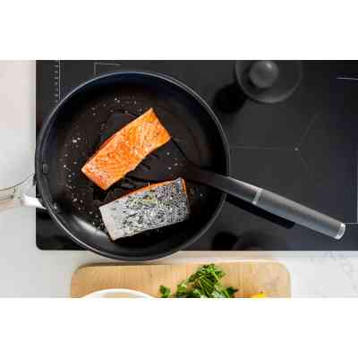 Лопатка кухонна KitchenAid Coreline з прорізами, 34,3 см, сірий (KAS002OHCGG) Вінниця