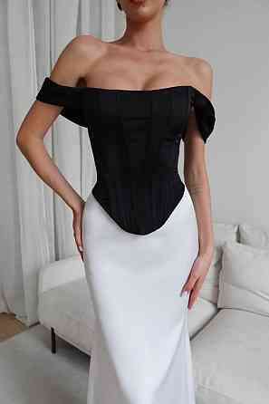 Женский классический романтический корсет, плотный атлас на подкладке. Черный, 44 Одесса