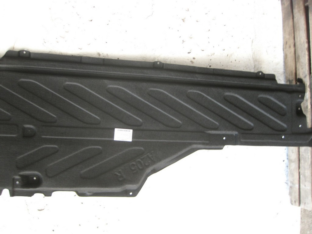 Mercedes-Benz  A2056840218 Захист днища бічний правий C-Class W205 з тріщинами Одеса - фото 5