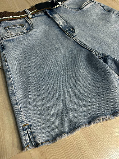 Шорты женские джинсовые Vindasion 4087 средней длины с разрезами и ремнем голубые, голубой, 26, 26, 66 см, 98 см Киев - изображение 17