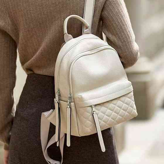 Жіночий наплічник для прогулянок 30х23х12, шкіряний рюкзак, білий Кам'янське