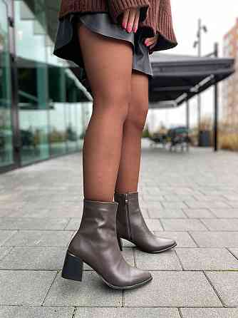 Черевики жіночі з натуральної шкіри демісезонні 6057 шоколадні на підборах / Черевики весна-осі Коломия