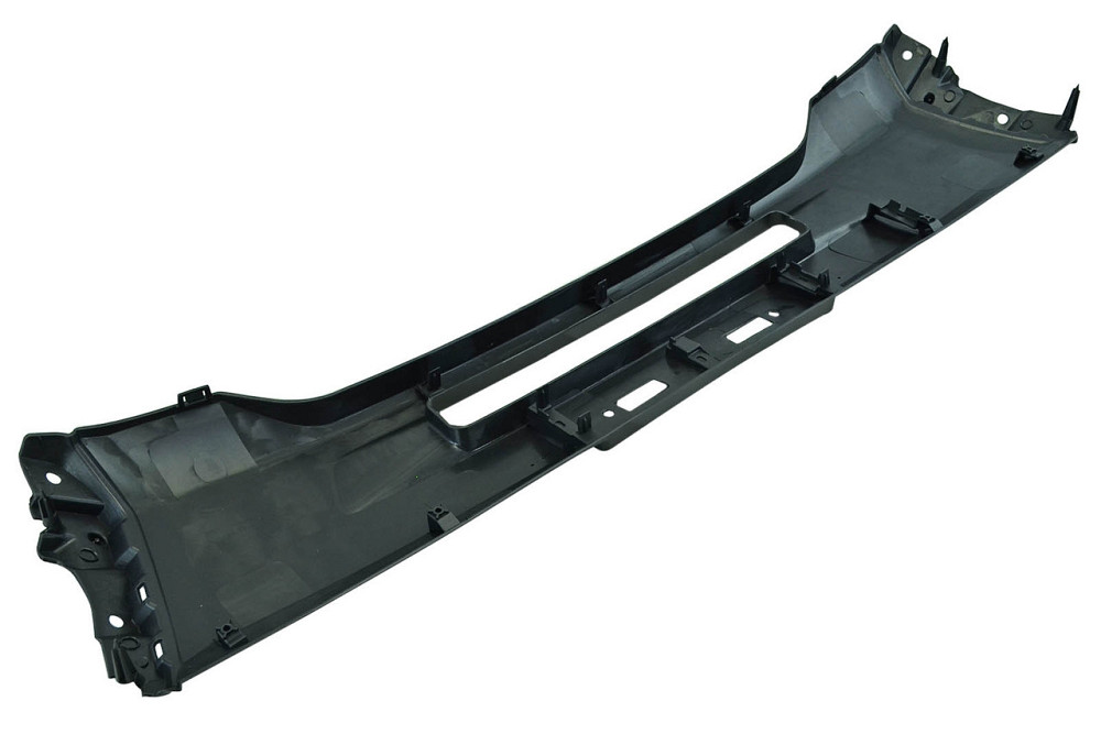 Накладка переднего Митсубиси Аутлендер 3 (2015-2018) 2-й рестайлинг центральная черная бампера Мукачево - изображение 1