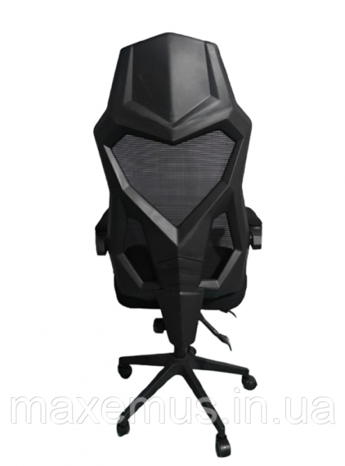 Современное офисное кресло для офиса с подставкой для ног Bonro B 918 Компьютерное кресло с системой качания черное Мостиска - изображение 3