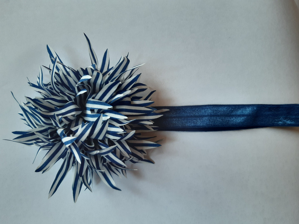 Пов'язка синя дитяча з квіткою - розмір квітки близько 9 см, окружність 34-46см Київ - фото 1