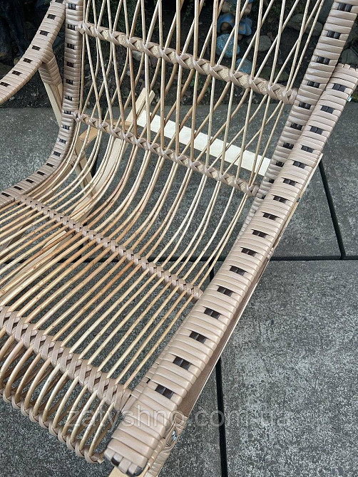 Крісло гойдалка плетена з лози Київ - фото 4