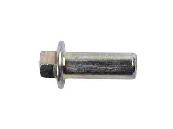 Болт шпилек на бензиновый двигатель СG150/200 Мукачево