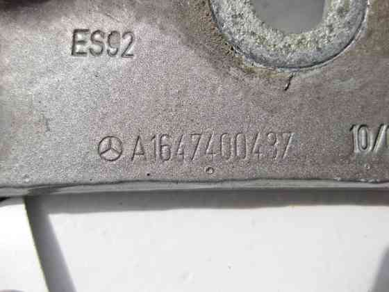 Mercedes-Benz  A1647400437 Петля кришки багажника права GL X164 Одеса