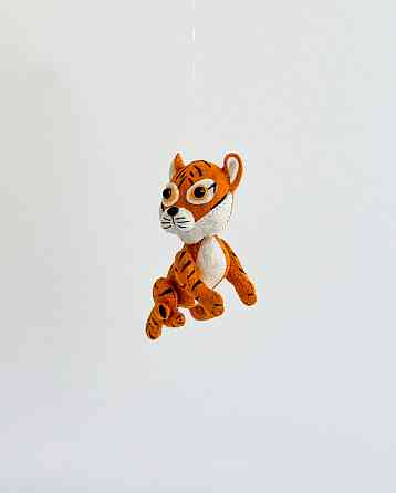 М’яка фетрова іграшка тигр ручної роботи – безпечна розвиваюча іграшка Київ