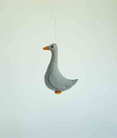 Мягкая фетровая игрушка гусь ручной работы – безопасная развивающая игрушка Киев