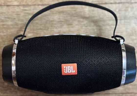 Портативна колонка JBL Київ