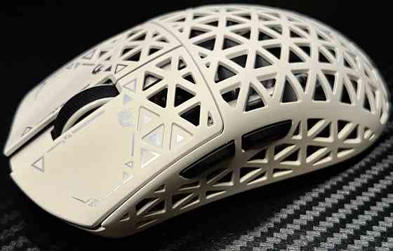 NEW‼️Mambasnake M5 Ultra White игровая мышка из карбона PAW3950MAX‼️ Харків