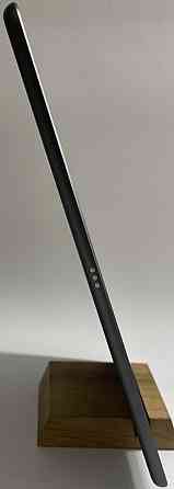 Планшет iPad 10.2