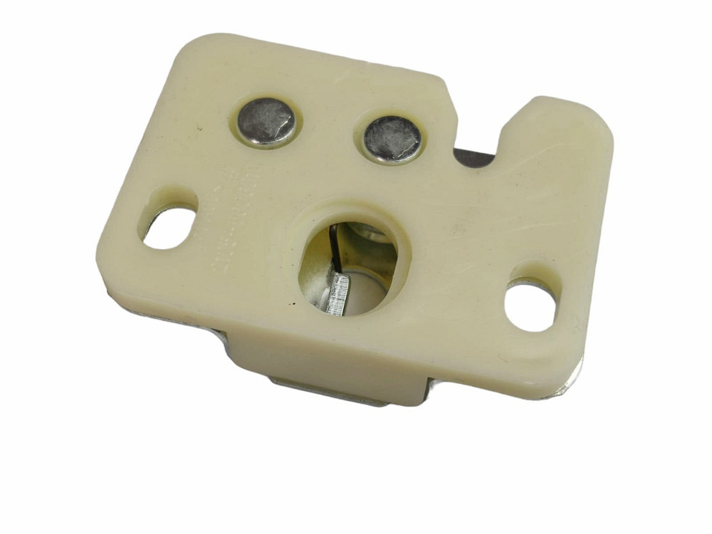 Замок багажника 2104, 2105, 2107 защелка багажника, шоколадка крышки Мукачево - изображение 1