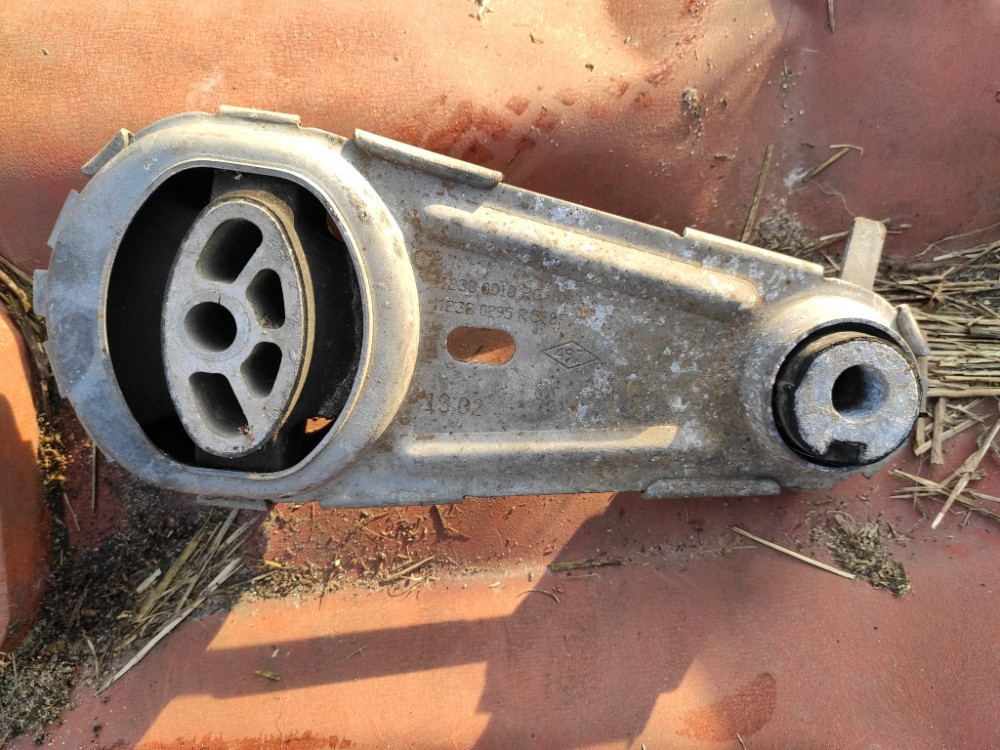 Подушка (опора) двигуна нижня Renault Scenic III 1.5 dci 2009-2016 (112380010R) Ковель - изображение 3