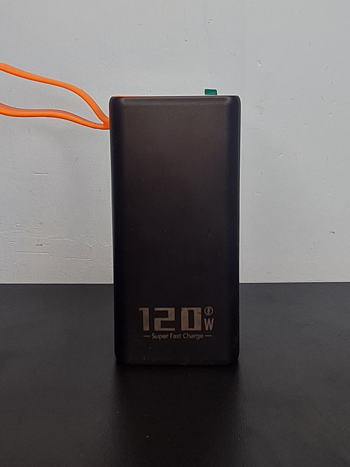 Павербанк на 50000 mAh з 4 USB і фонаріком Клевань - фото 1