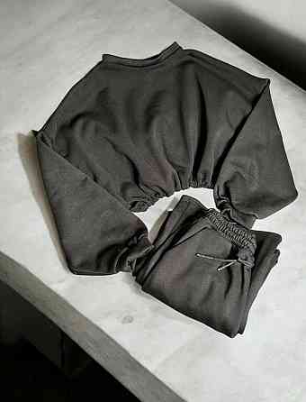 Женский теплый костюм с брюками и свитшотом в фасоне «летучая мышь» трехнитка на флисе Одесса