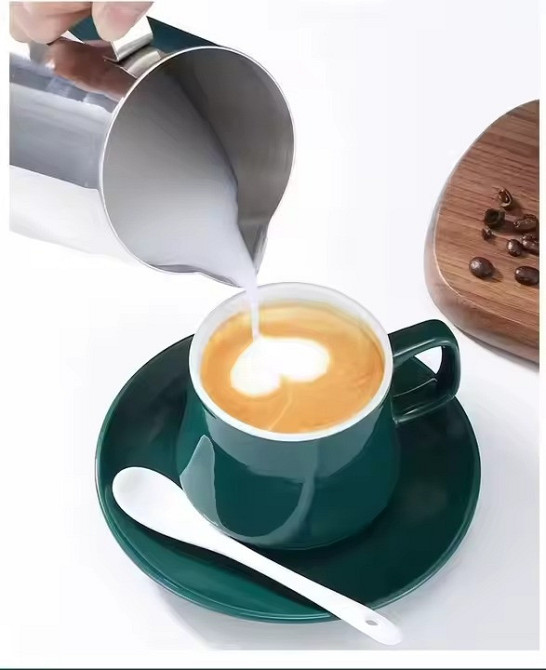 Молочник для спінювання молока пітчер з нержавіючої сталі, 1000 мл, піноутворювач для еспресо-капучино, латте Кам'янець-Подільський - фото 2