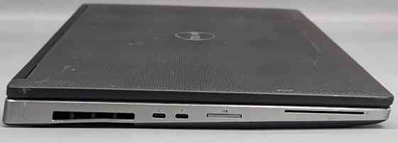 Ноутбук Dell Precision 7740/17.3" FHD IPS/ Core i7 -9850H/ 32/512Gb. WX3200 Київ