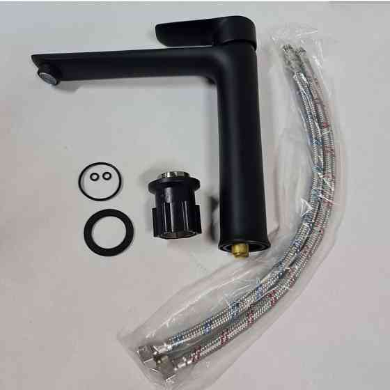 Змішувач для умивальника високий IMPRESE VACLAV чорний мат, 35 мм Київ