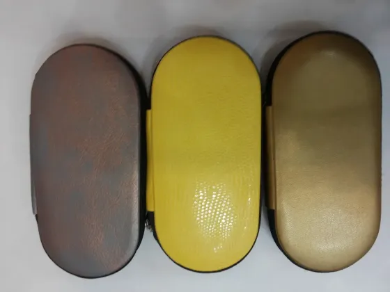 Маникюрный набор KDS (6 предметов) с металлической пилочкой Киев