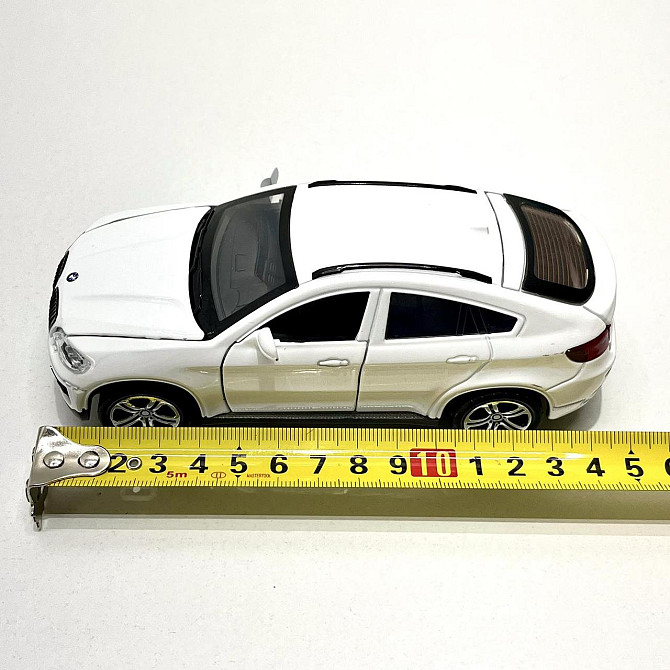 Машина джип Автосвіт BMW x6 металева інерційна 14см Біла (AP-1759) Чернігів - фото 7