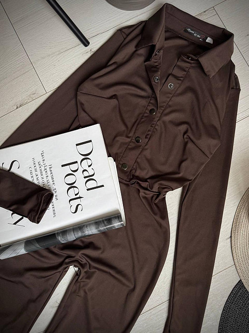 Женский стильный повседневный эластичный комбинезон из качественного плотного микродайвинга Шоколад, 42/44 Одесса - изображение 1